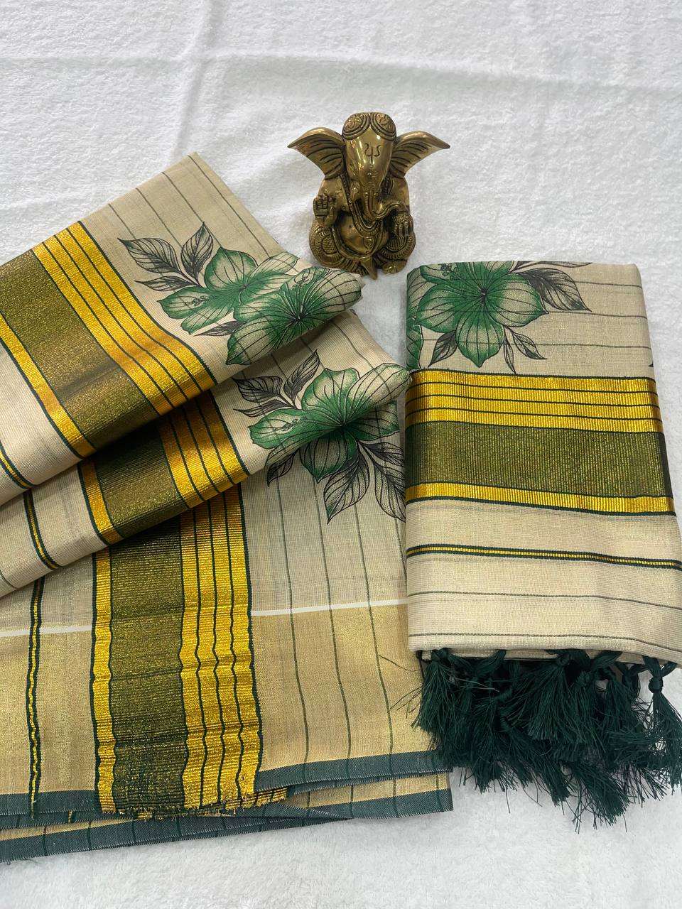 Tissue Set Mund Green Hibiscus Design with Kasav 2.80m