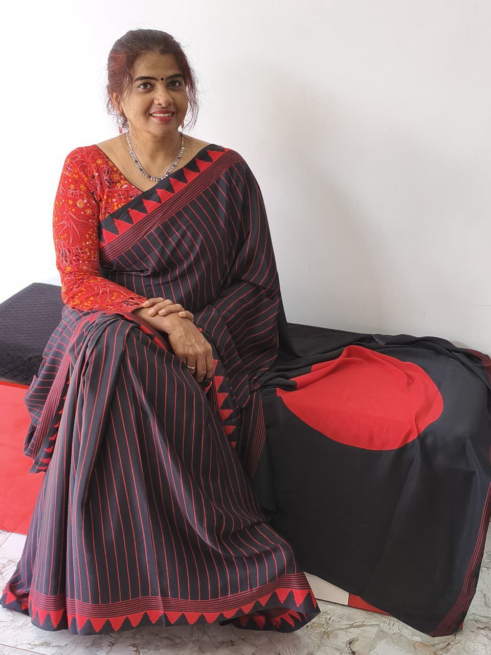 Crepe Silk Saree Red and Black