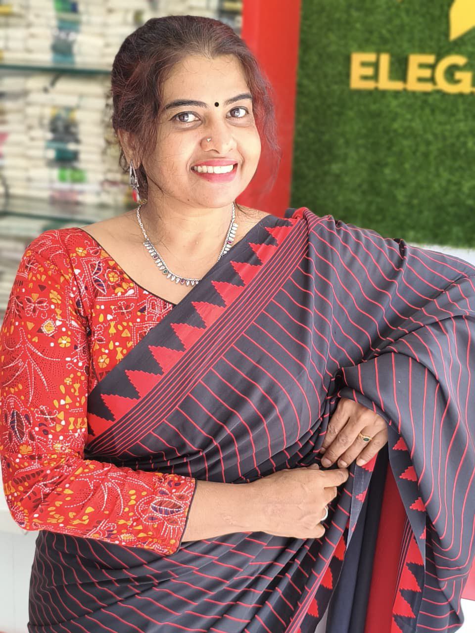 Crepe Silk Saree Red and Black