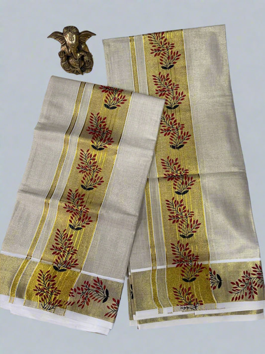 Tissue set mund with red and green leaf patterns 